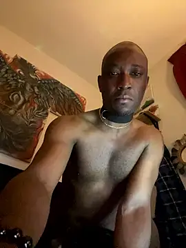 Snapshot of KingB8r chatting on 11, 10, 2025 KingB8r online show from 11, 10, 2025