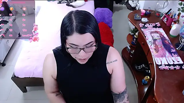 lufek23 online show from 20, 12, 2024