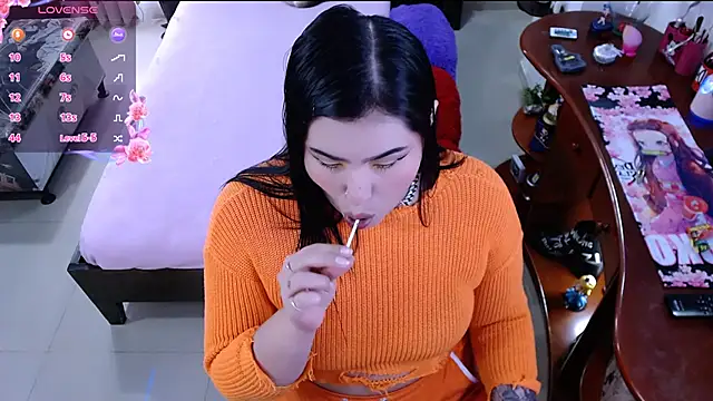 lufek23 online show from 25, 12, 2024