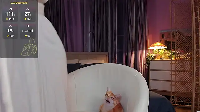 Lazy Lady online show from 22, 2, 2026