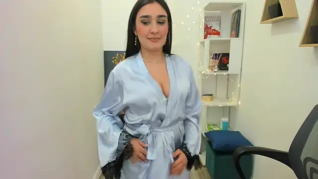 GoldenHeart 1 online show from 6, 3, 2025