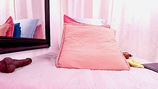 danna berlin  online show from 12, 2, 2025