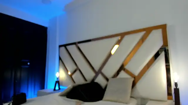 Aron cruz online show from 16, 4, 2026