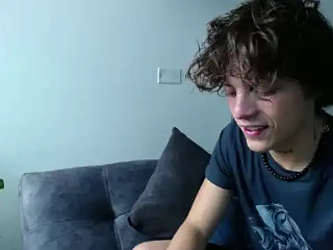 Santiago kiler online show from 13, 12, 2024