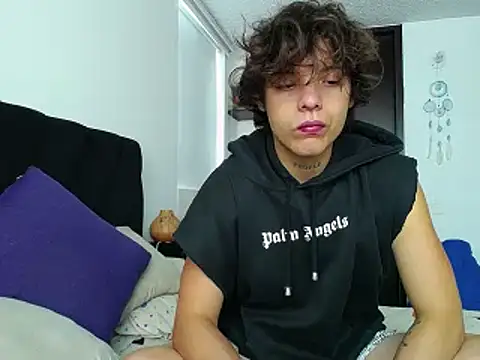 Santiago kiler online show from 18, 12, 2024