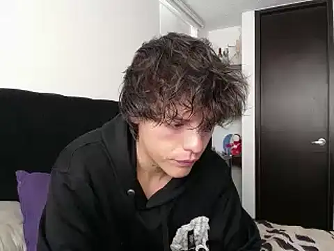 Santiago kiler online show from 12, 3, 2025