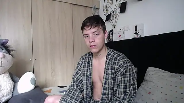 Santiago kiler online show from 19, 9, 2025