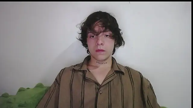 Snapshot of Santiago_kiler chatting on 16, 6, 2026 Santiago kiler online show from 16, 6, 2026