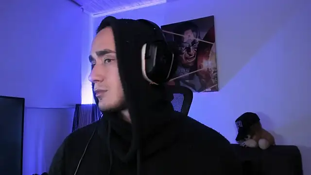 AlexRivera6 online show from 23, 12, 2024