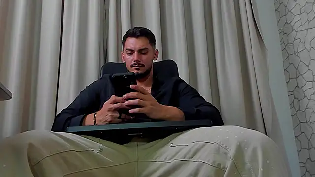 Snapshot of ClintMasters chatting on 29, 9, 2025 ClintMasters online show from 29, 9, 2025