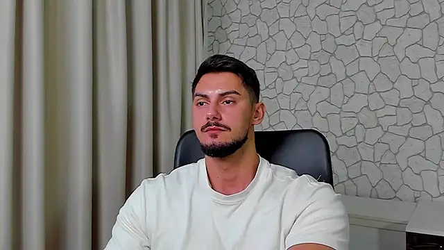 Snapshot of ClintMasters chatting on 22, 10, 2025 ClintMasters online show from 22, 10, 2025