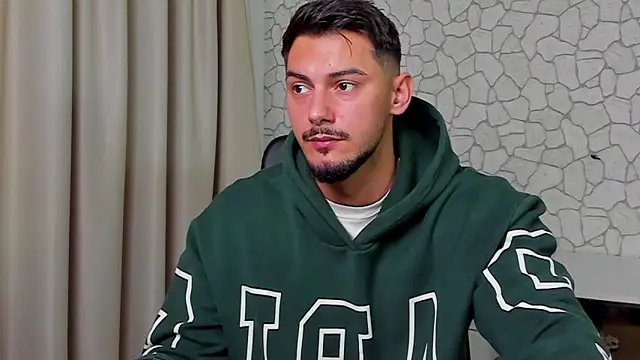 Snapshot of ClintMasters chatting on 6, 11, 2025 ClintMasters online show from 6, 11, 2025