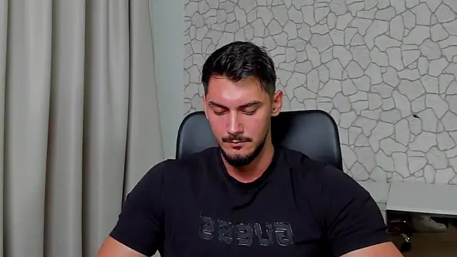 Snapshot of ClintMasters chatting on 10, 11, 2025 ClintMasters online show from 10, 11, 2025