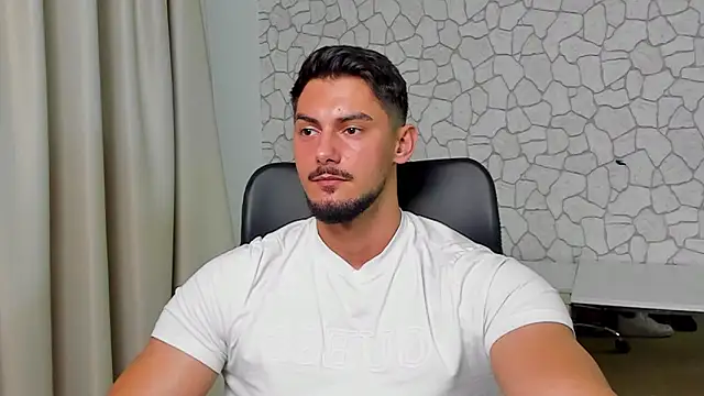 Snapshot of ClintMasters chatting on 16, 11, 2025 ClintMasters online show from 16, 11, 2025