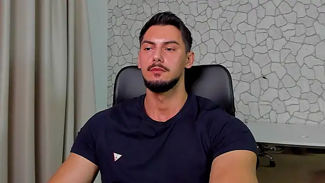 Snapshot of ClintMasters chatting on 23, 11, 2025 ClintMasters online show from 23, 11, 2025