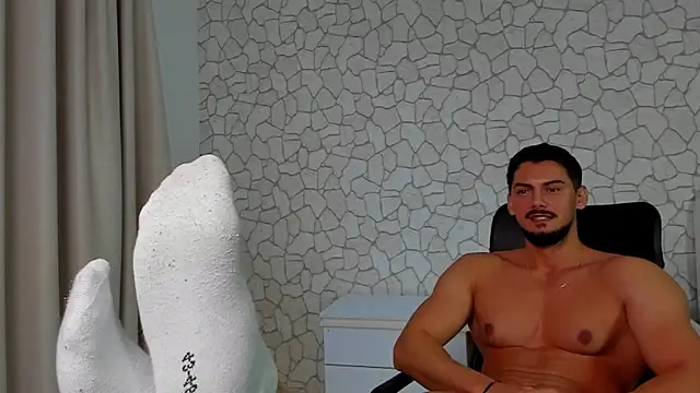 Snapshot of ClintMasters chatting on 24, 11, 2025 ClintMasters online show from 24, 11, 2025