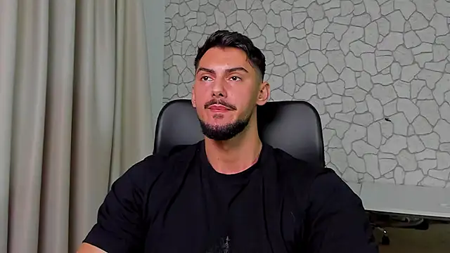 Snapshot of ClintMasters chatting on 27, 11, 2025 ClintMasters online show from 27, 11, 2025