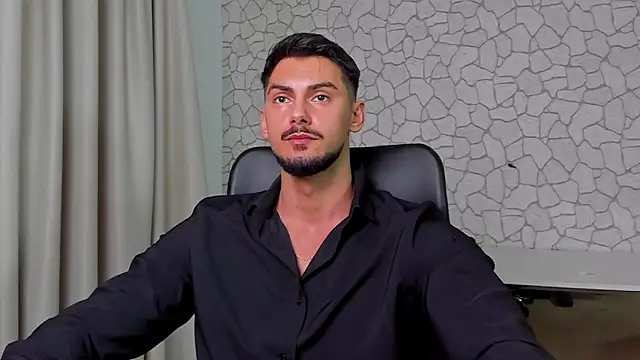 Snapshot of ClintMasters chatting on 29, 11, 2025 ClintMasters online show from 29, 11, 2025