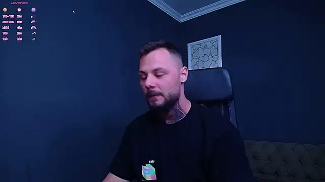 Snapshot of BrianHunts chatting on 18, 11, 2025 BrianHunts online show from 18, 11, 2025