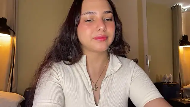 Snapshot of xSelena chatting on 2, 3, 2026 xSelena online show from 2, 3, 2026