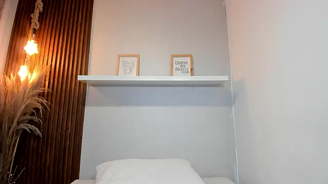 Snapshot of LANA-JONNES chatting on 13, 3, 2026 LANA-JONNES online show from 13, 3, 2026