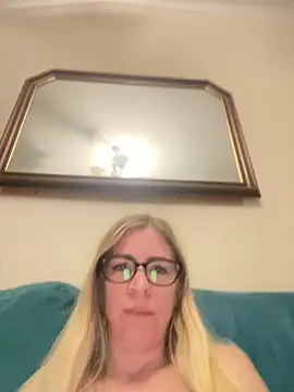 jayjencam online show from 24, 9, 2025