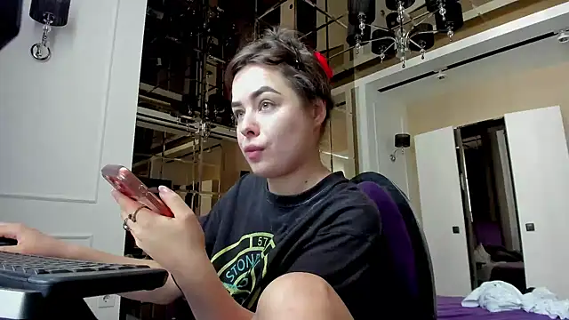Snapshot of MistressMilana chatting on 20, 7, 2026 MistressMilana online show from 20, 7, 2026