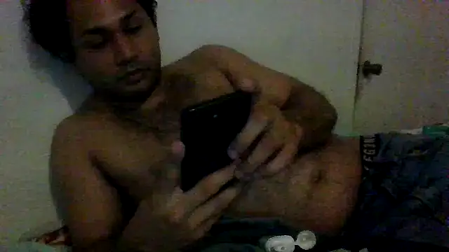 Snapshot of XjjripppX chatting on 31, 10, 2025 XjjripppX online show from 31, 10, 2025