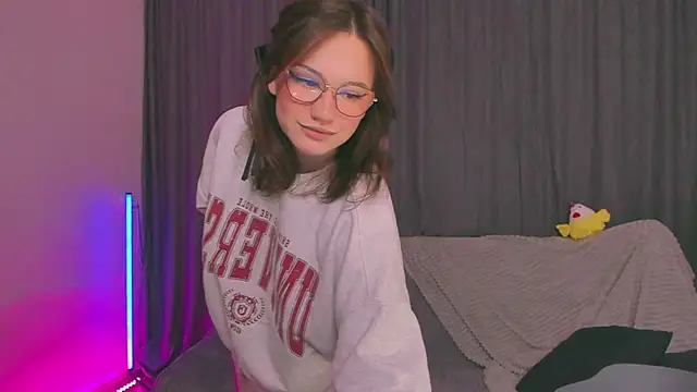 Snapshot of Eva_Doo chatting on 11, 9, 2025 Eva Doo online show from 11, 9, 2025