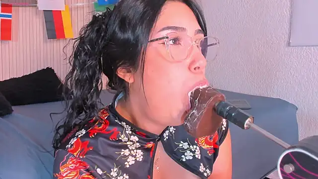 emily campbell  online show from 15, 7, 2026