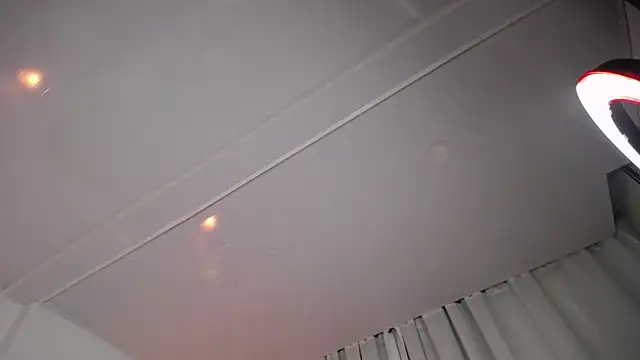 Snapshot of destinysweet21 chatting on 4, 12, 2024 destinysweet21 online show from 4, 12, 2024