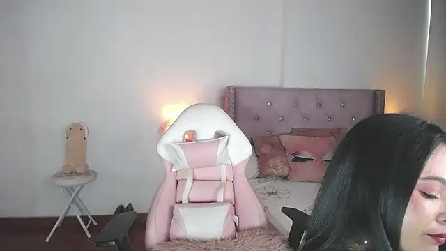 Snapshot of destinysweet21 chatting on 21, 2, 2025 destinysweet21 online show from 21, 2, 2025