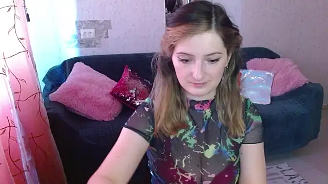 Snapshot of Arielsssplash chatting on 10, 4, 2026 Arielsssplash online show from 10, 4, 2026