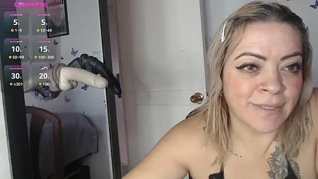 Snapshot of LIila28six chatting on 29, 1, 2025 LIila28six online show from 29, 1, 2025