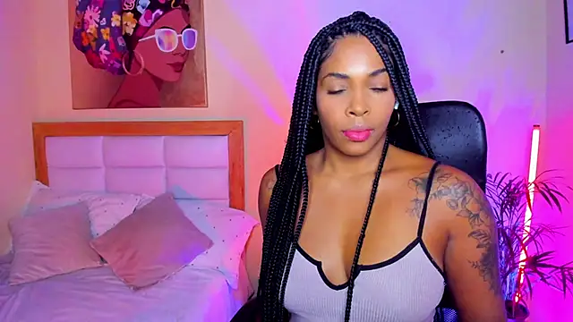 AitanaBrown  online show from 12, 1, 2026