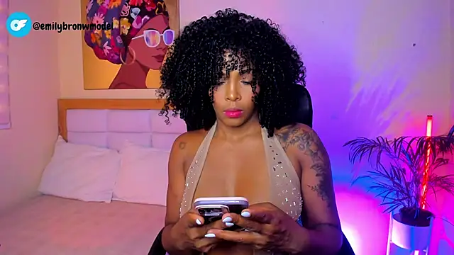 Snapshot of AitanaBrown_ chatting on 5, 6, 2026 AitanaBrown online show from 5, 6, 2026