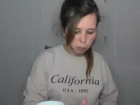 Snapshot of loveis007 chatting on 15, 3, 2025 loveis007 online show from 15, 3, 2025