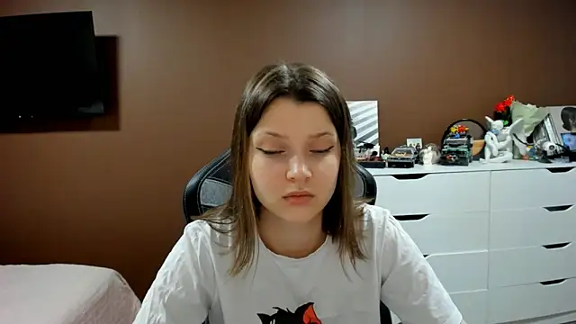 SoniNesti online show from 4, 3, 2026