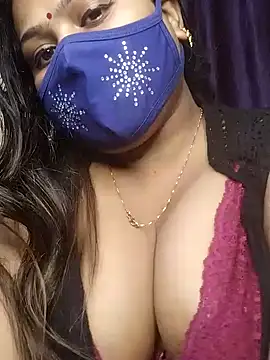 Snapshot of cutee__crazy chatting on 13, 12, 2024 cutee  crazy online show from 13, 12, 2024