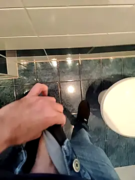 Snapshot of Boring_one chatting on 1, 4, 2026 Boring one online show from 1, 4, 2026