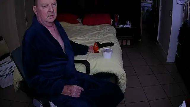 passifsoumis1963 online show from 15, 11, 2025