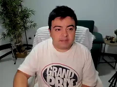 naughty bear online show from 28, 9, 2025