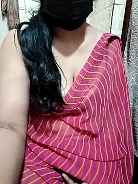 Snapshot of sangeetha4bide chatting on 8, 11, 2025 sangeetha4bide online show from 8, 11, 2025