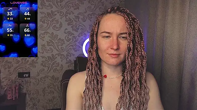 AgnesGraham online show from 11, 4, 2026