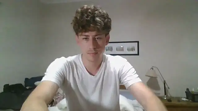 Snapshot of saint_not chatting on 4, 12, 2025 saint not online show from 4, 12, 2025