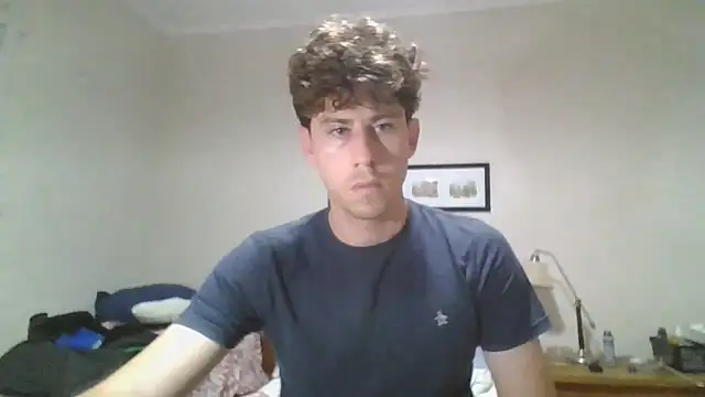 Snapshot of saint_not chatting on 4, 12, 2025 saint not online show from 4, 12, 2025