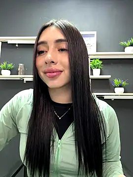 Snapshot of isabella_jade chatting on 18, 11, 2025 isabella jade online show from 18, 11, 2025