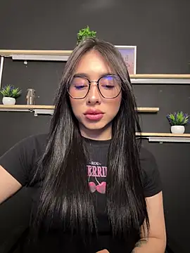 isabella jade online show from 4, 12, 2025