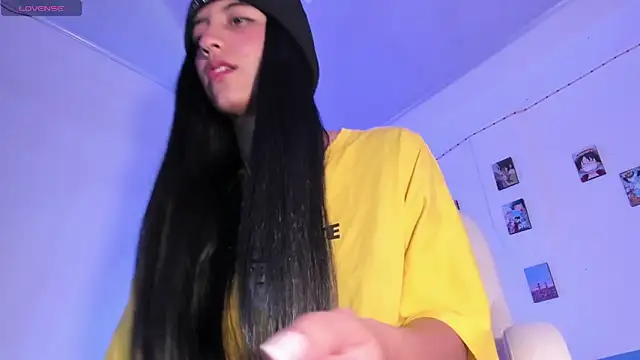 ineedmydaddy  online show from 17, 1, 2025