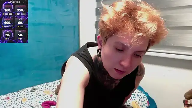 Marieblueeyes online show from 5, 12, 2025